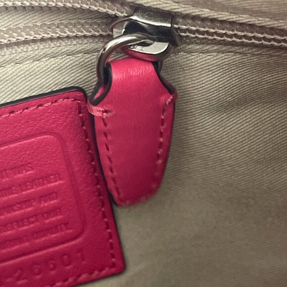 COACH Legacy Leather Double Gusset Hobo Crossbody #26601 Pink Scarlet - Picture 12 of 13